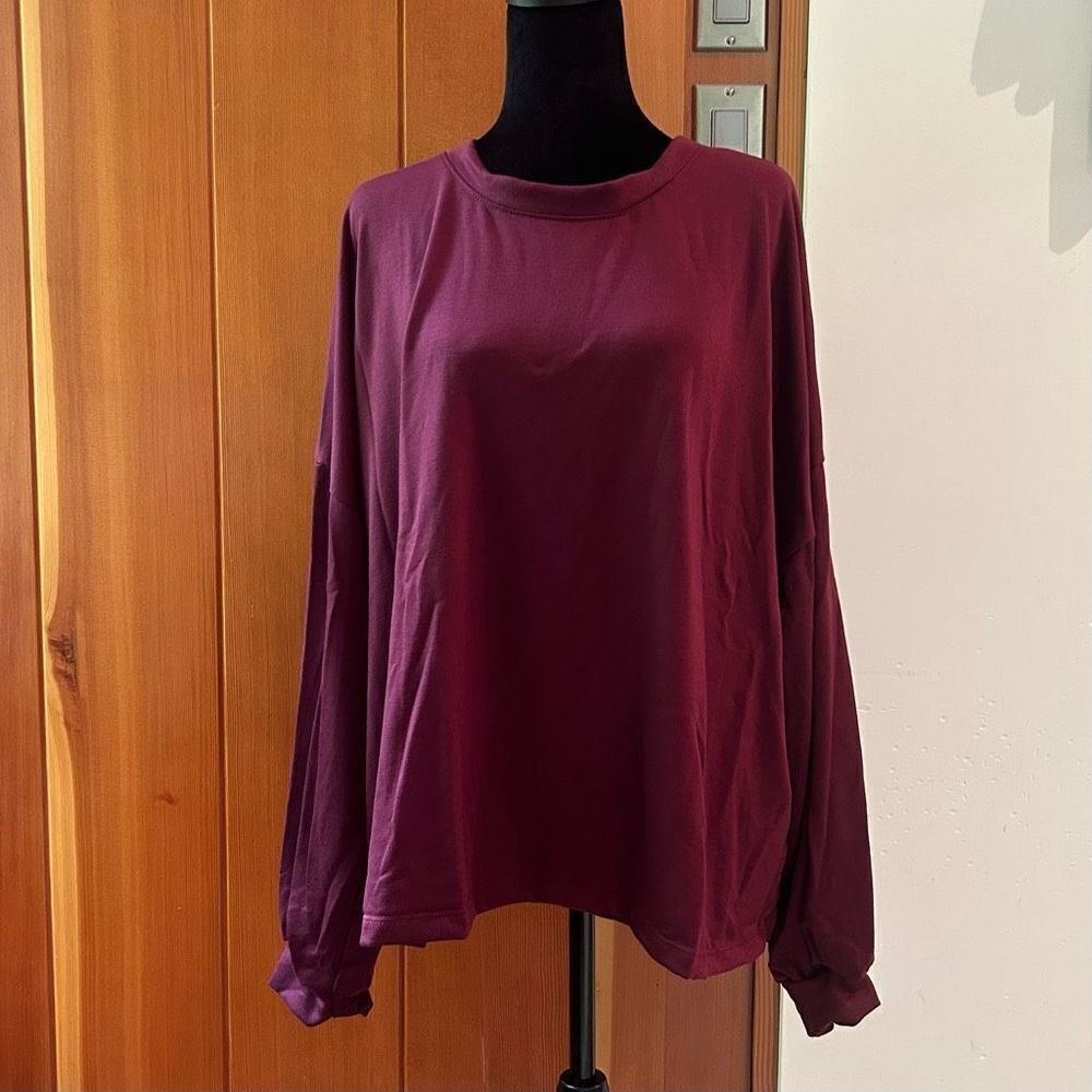 NWT 3X Maree Pour Toi Womens Sweatshirt Wine